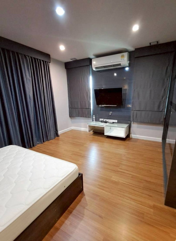 picture For Rent: Corner-unit detached house (6 rooms total) 50,000 - 20/27