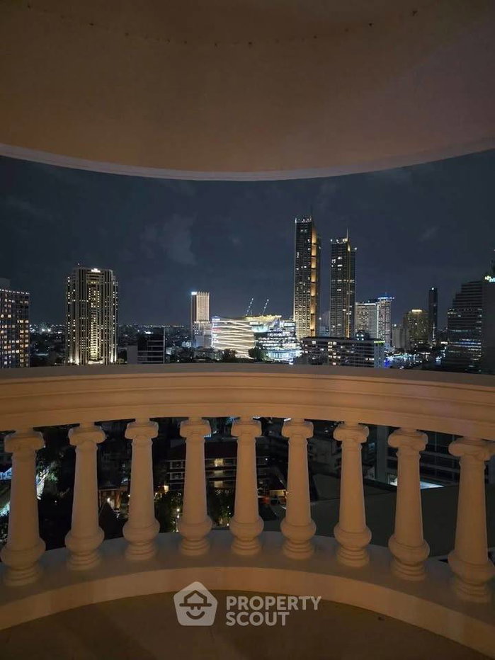 picture 2-BR Condo at Nusa State Tower Condominium near BTS Saphan Taksin (ID 3113219) - 27/27