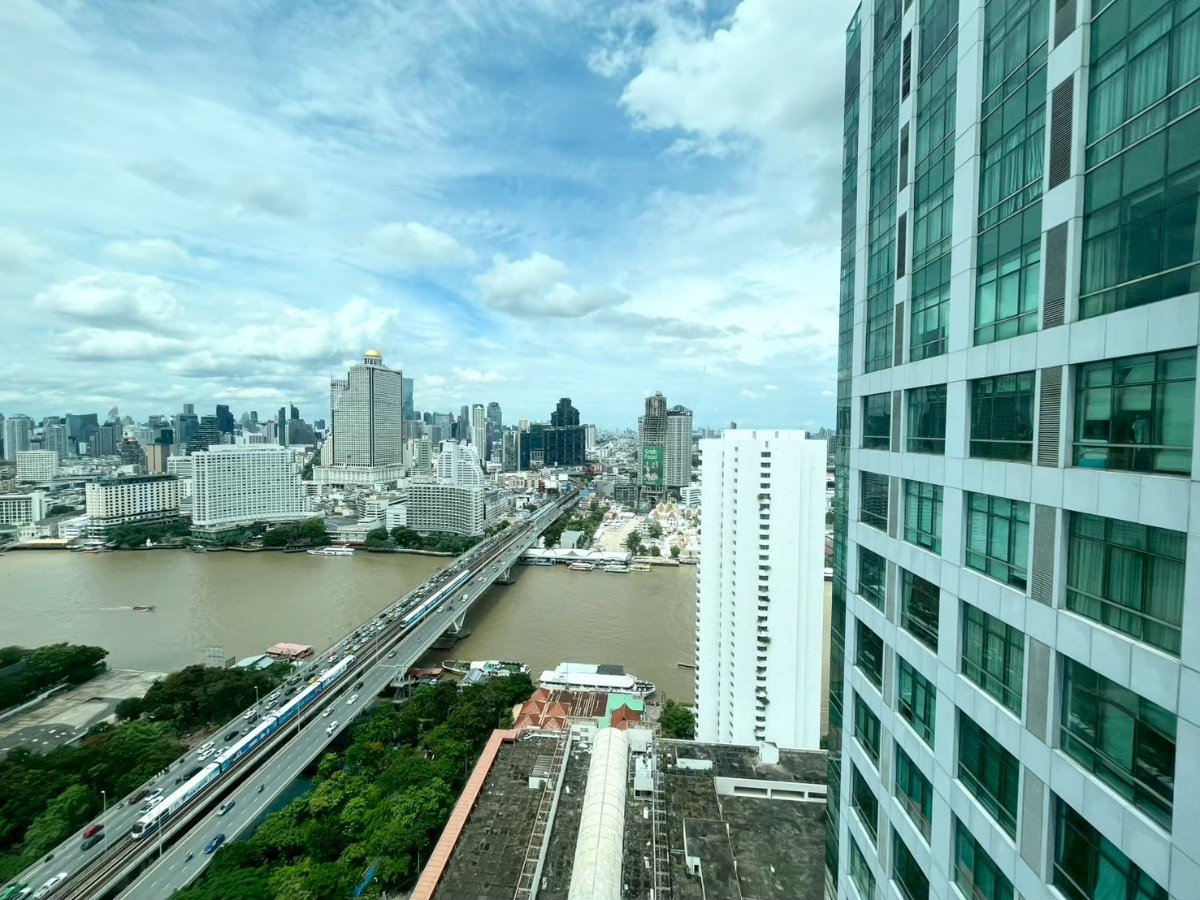 picture Rare High-Floor Riverfront Gem! Massive 60.2 sqm Studio at Baan Sathorn Chaopraya (30th Fl.) – Special Offer! - 8/12