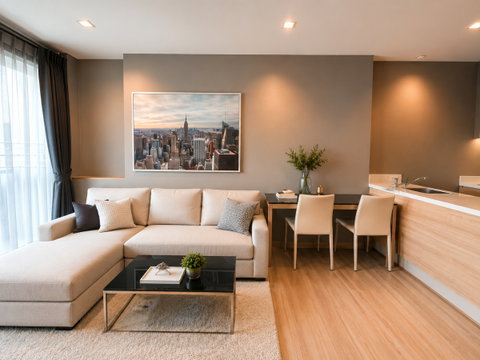✨𝐑𝐡𝐲𝐭𝐡𝐦 𝐏𝐡𝐚𝐡𝐨𝐥-𝐀𝐫𝐢 - Nicely decorated , ready to move in. LineID:@thirdproperty