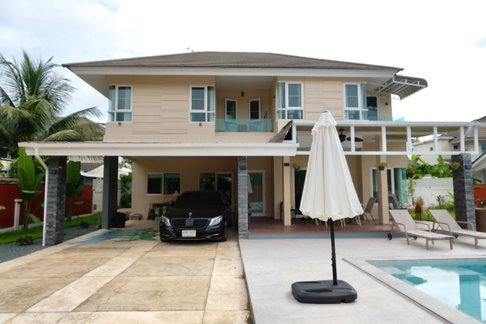 House for Sale – Fully Furnished + Free Pre-Owned Mercedes-Benz