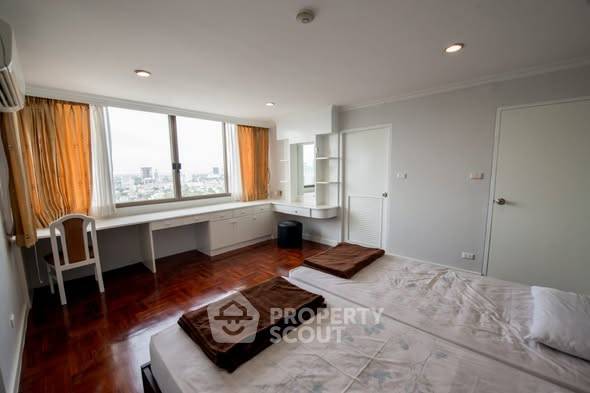 รูป คอนโด 3 ห้องนอน 350 ตร.ม. Pet Friendly โอเรียนทอล ทาวเวอร์ส ใกล้ BTS เอกมัย (ID 3112023) - รูปที่ 1/21