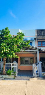 ทาวเฮาส์ 2ชั้น หมู่บ้านพัชรวิลล์2 พุทธมณฑลสาย4 ขนาด 19.8 ตรว.