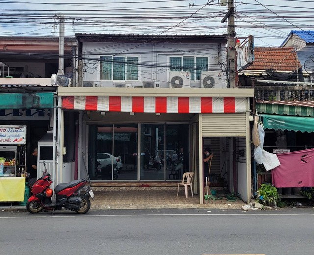 svs360 For Rent: 2-story Townhouse, Buathong Village