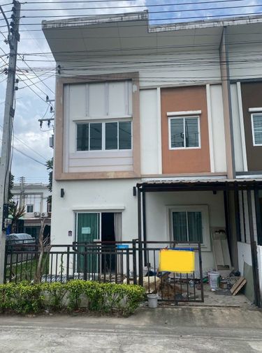 ขายบ้านเดี่ยว 3 ห้องนอน 24.4 ตร.ว. ไลโอ เพชรเกษม 81