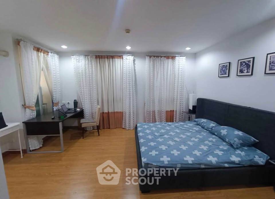 picture 2-BR Condo At The Address Sukhumvit 42, 200m To BTS Ekkamai (ID 3112363) - 7/15
