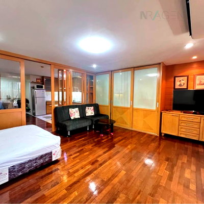 Condos for sale : For Sell Condo FIRST TOWER Building 1, Floor 10,1 bed room, Room size 70 sqm