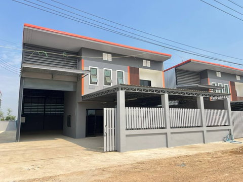 📣ให้เช่า โกดัง ขนาด 650 ตรม. พร้อมออฟฟิศ สร้างใหม่ ย่านลำลูกกาคลอง 7 ปทุมธานี รถคอนเทรนเนอร์เข้าได้