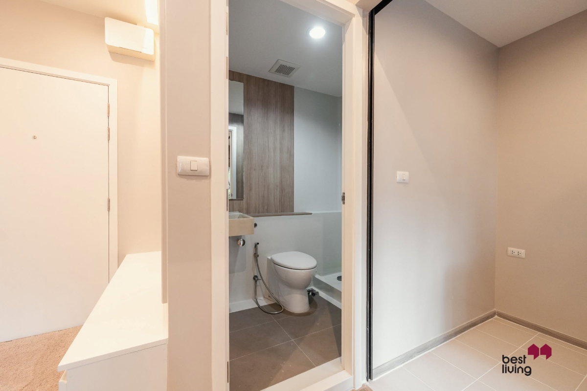 รูป Aspire Sathorn Taksin (Copper Zone) วิวสระ ใกล้ BTS วุฒากาศ - รูปที่ 25/30