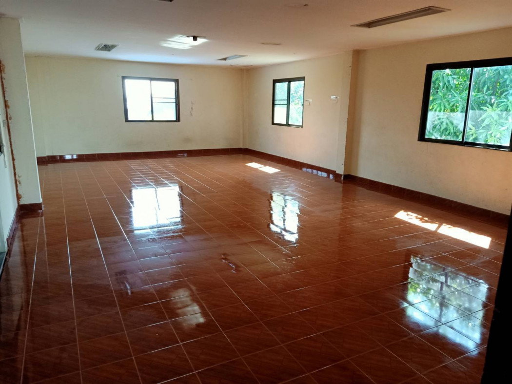 รูป ขายโรงงานย่านบางกะปิ 150ตรว. พร้อมดำเนินกิจการ รองรับทั้งโรงงานและคลังสินค้า - รูปที่ 7/10
