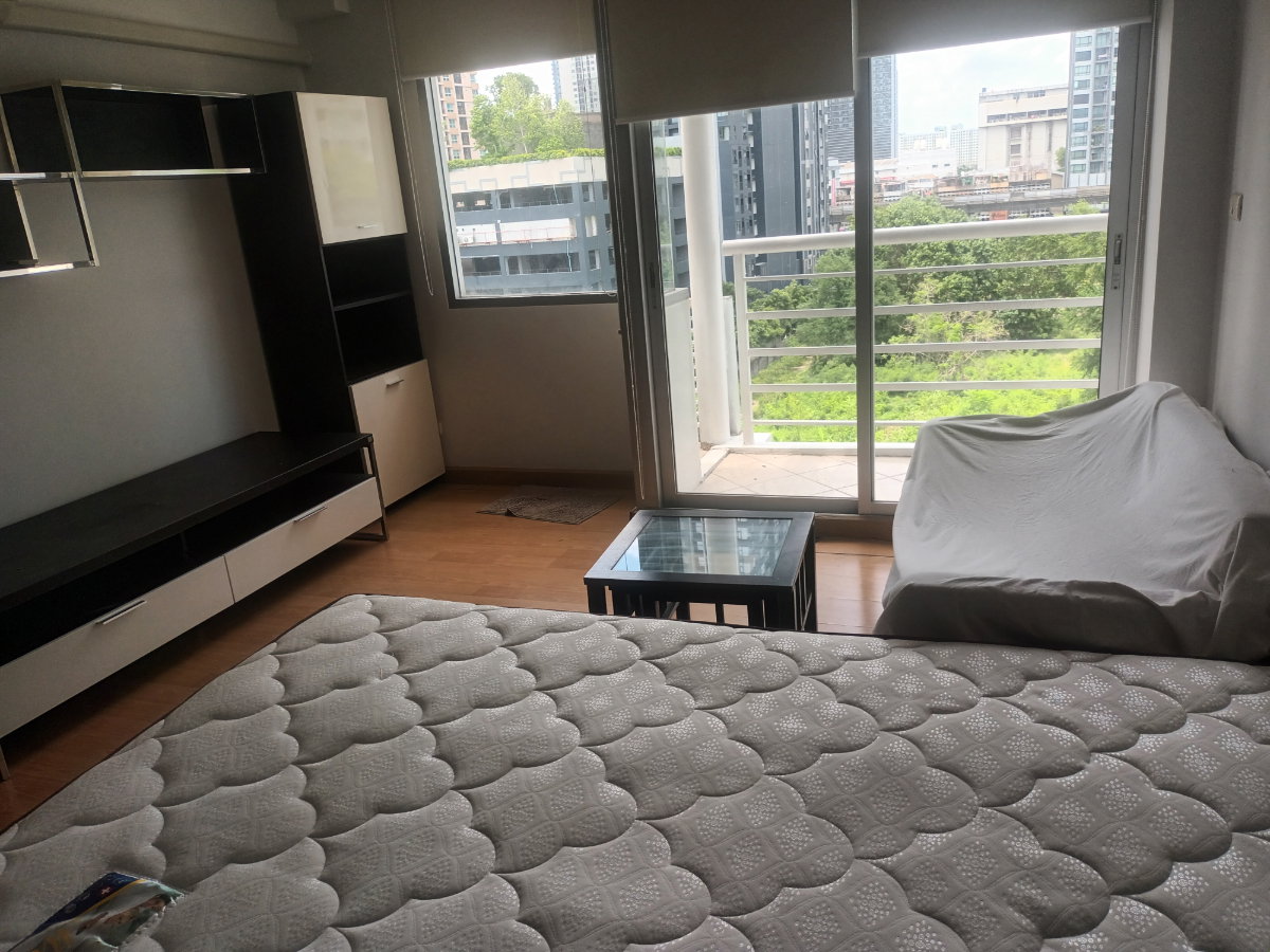 picture Condo for sell Near BTS Onnnut 400 M. - 2/10