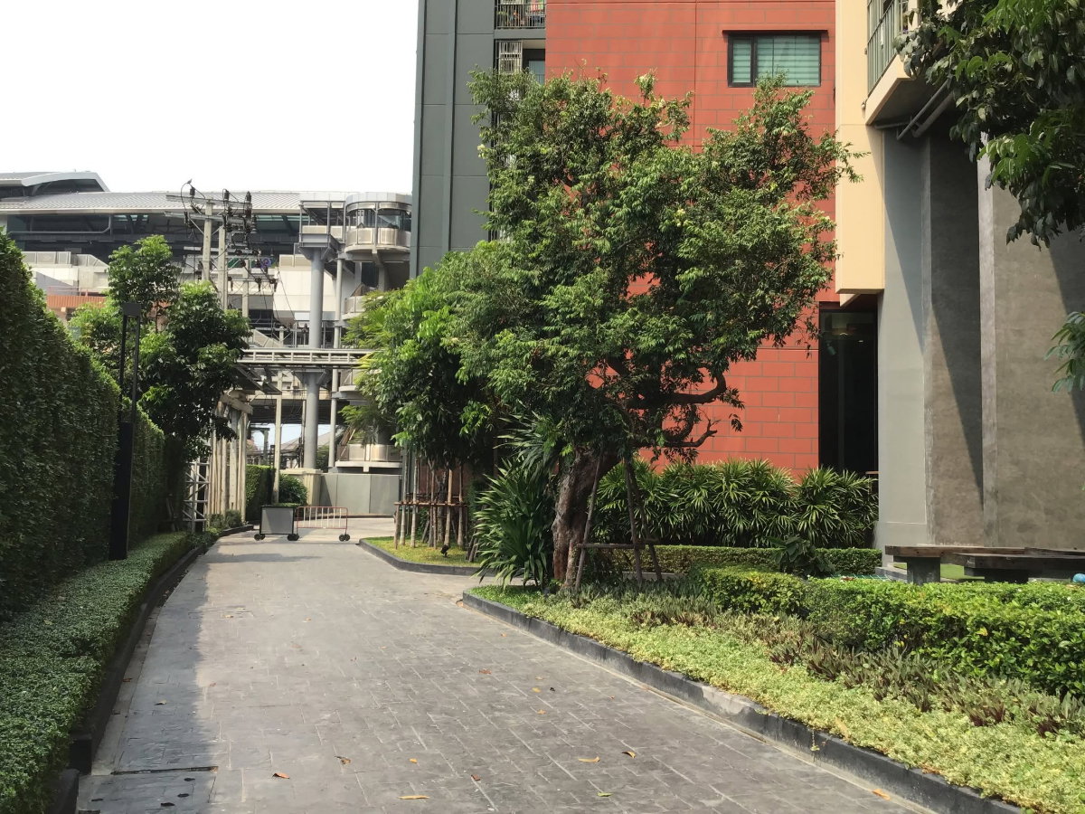 รูป 🔥 ขาย บริกซ์ คอนโดมิเนียม จรัญ 64 (Brix Condominium Charan 64) | ติด MRT สิรินธร - รูปที่ 3/9