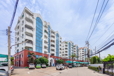 Baan Suan Phongphet