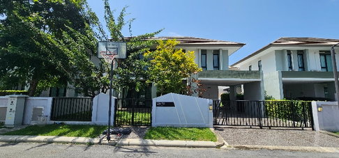 บ้านเดี่ยวในสนามกอล์ฟบ้านฉางระยอง