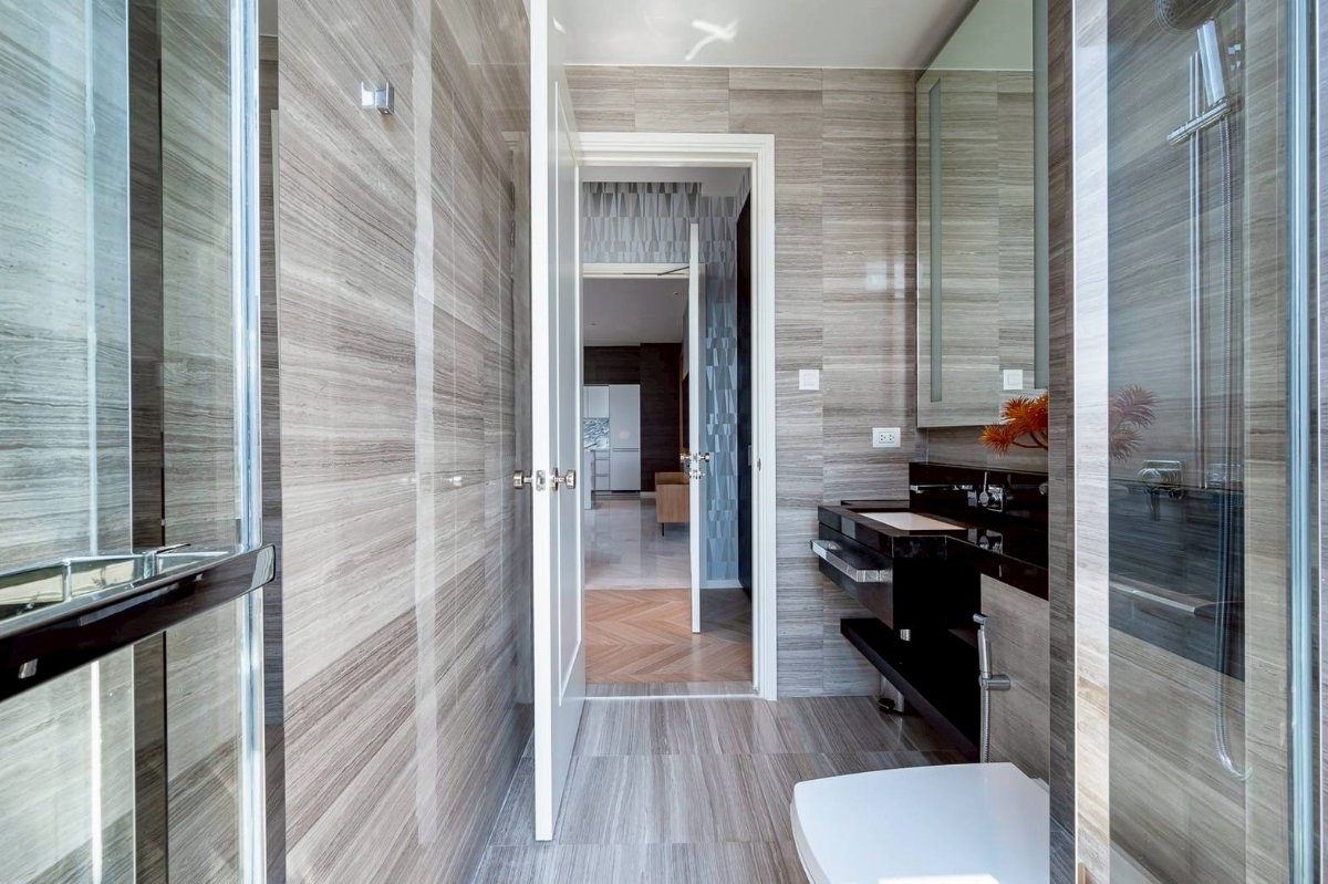 รูป คอนโด 2 ห้องนอน ที่ Four Seasons Private Residences Bangkok ✅ ใกล้ BTS สะพานตากสิน เฟอร์นิเจอ์ครบ ทักไลน์ได้เลยตอบไวมาก  - รูปที่ 9/18