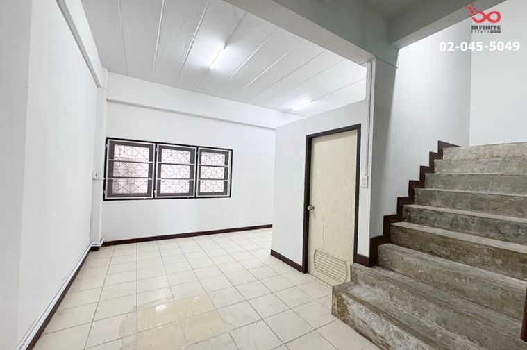 ขายทาวน์โฮม 4 ห้องนอน 200 ตร.ม. 21.9 ตร.ว. หมู่บ้านรินทร์ทอง รามคำแหง 190