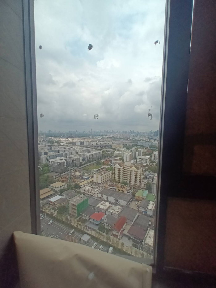 รูป **ด่วน**ขายคอนโดใหม่--ราคาต่ำกว่าโครงการ-- - รูปที่ 13/38