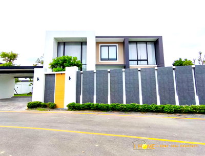 Houses for rent Chiangmai Night Safari : ✦︎ Two-storey pool villa for rent with 4 bedrooms,5 toilets and 1 kitchen. 