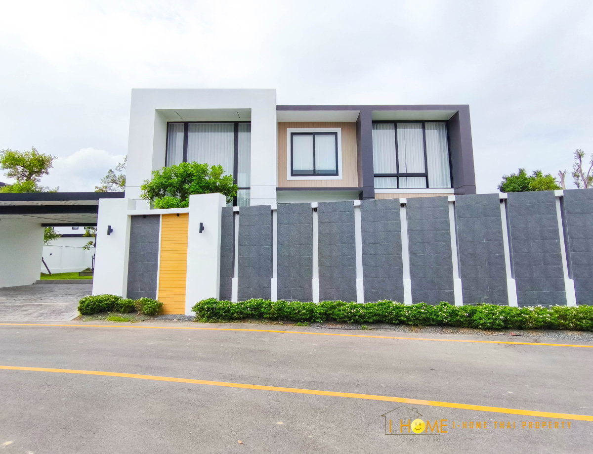 picture ✦︎ Two-storey pool villa for rent with 4 bedrooms,5 toilets and 1 kitchen.  - 1/24