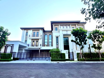บ้านเดี่ยว บางพลี สมุทรปราการ : SPACE IS THE NEW LUXURY. 1,070 SQ.M. OF PRIVATE LIVING IN BANGNA KM.