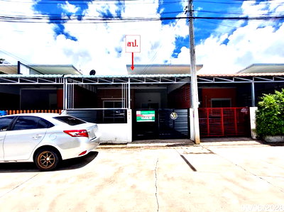TOWN HOUSE 27.3 Sq.w. Pluak Daeng Rayong for 1.8M