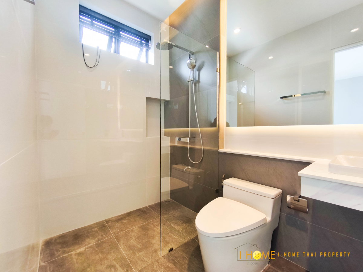 picture ✦︎ Two-storey pool villa for rent with 4 bedrooms,5 toilets and 1 kitchen.  - 17/24