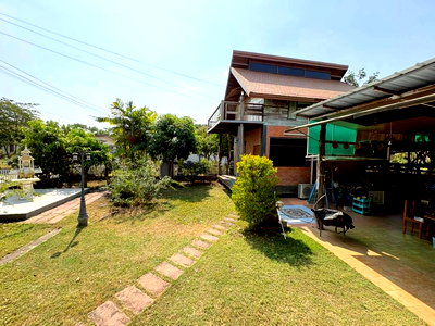 บ้านเดี่ยว สนามช้าง อารีนา : ขายบ้านพร้อมที่ดิน บ้าน 2 หลัง