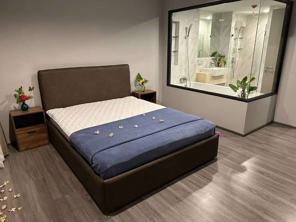 Ideo Mobi Sukhumvit 40 | Ultra-Spacious 49 sq.m. 1BR with Bathtub & Walk-in Closet Near BTS Ekkamai 30,000 THB / Month