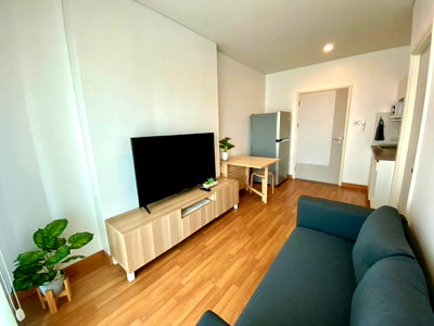 Condos for rent King's College International School Bangkok : Condo for Rent at Lumpini Place Ratchada - Sathu (M6907022) ID Line : @condo79