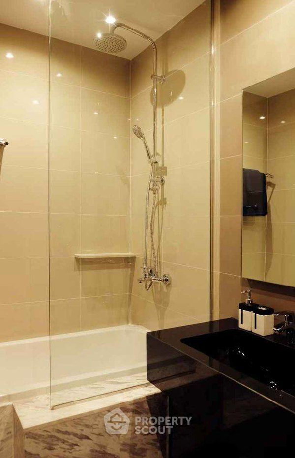 รูป คอนโด 1 ห้องนอน 34 ตร.ม. ชั้น 26 ที่ Edge Sukhumvit 23 ใกล้ MRT สุขุมวิท 300 ม. (ID 890143) - รูปที่ 2/6