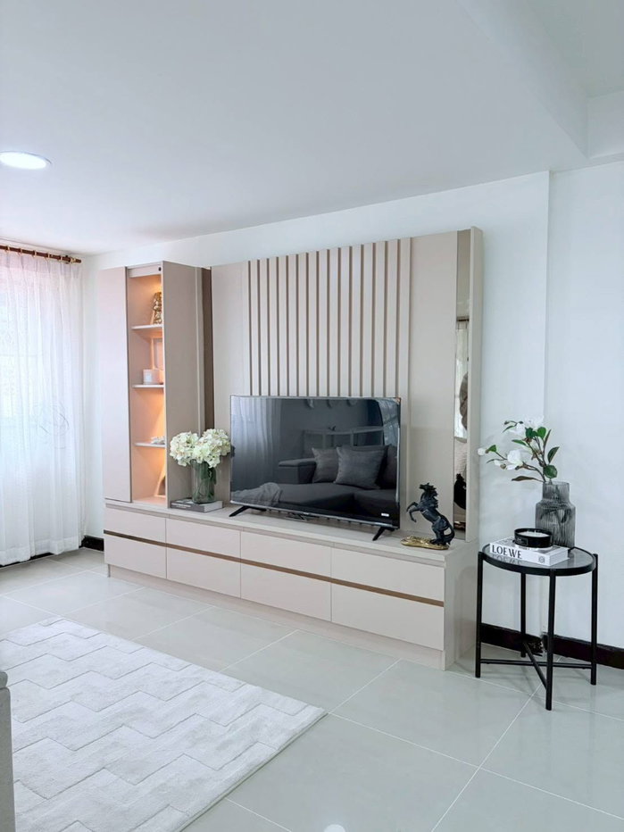 รูป ให้เช่าบ้านเดี่ยว ใจกลางห้วยขวาง 6bed ใกล้MRTห้วยขวาง เพียง 1กม. - รูปที่ 11/27