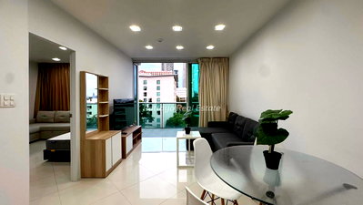 Condos for sale : 🛏️ 2 Bed - 🛁 2 Bath - 🏙️ Sea View - 🌏 FOREIGN name - 🏢 Laguna Heights Pattaya - Ref: LHC11