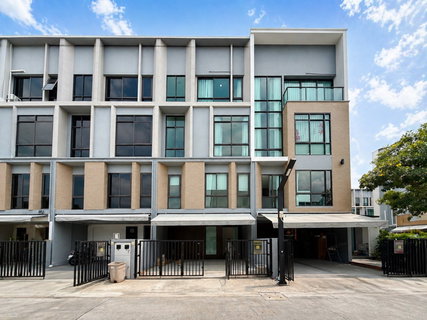 For Sale Estara Haven Pattanakarn 20 Special Price 8.99 M