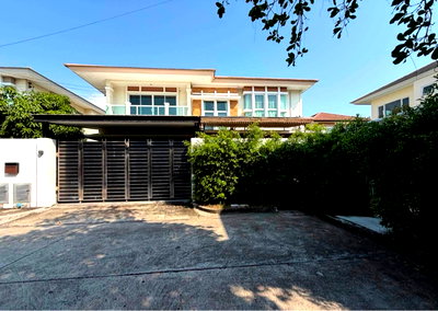 Houses for rent : Le Neo 2 Srinakarin detached house