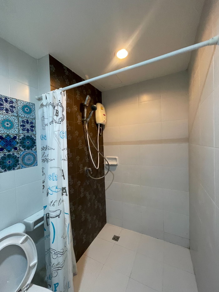 picture Condo for rent at Origins Rama 2, fully furnished with appliances. - 16/18