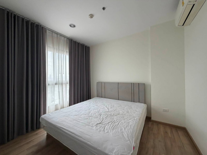 picture Niche Mono Charoen nakorn condominium - 9/12
