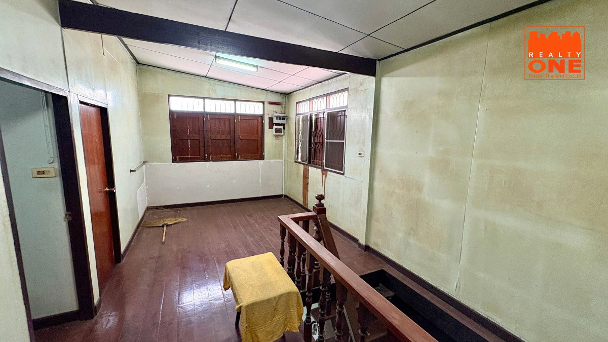 รูป โอกาสทองนักลงทุน, สาย Renovate, ทำหอพัก! ขายบ้านทำเลดี พหลโยธิน 48 แยก 22-1 เนื้อที่ 50 ตร.วา พื้นที่ใช้สอยรวมกว่า 270 ตร.ม. 12 ห้องนอน 5 ห้องน้ำ - รูปที่ 11/21