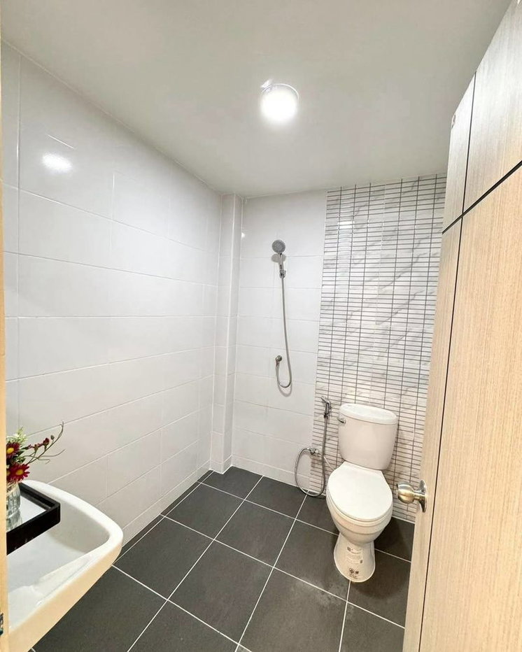 รูป M-1215 💢ขายเพียง1.39ลบ.🌵🌈หมู่บ้านตะวันงาม บางใหญ่🌵🌈รีโนเวทใหม่ ฟรีเฟอร์นิเจอร์ - รูปที่ 13/16