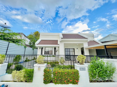 🏡✨ ขายบ้านเดี่ยวชั้นเดียว พร้อมเข้าอยู่ ทำเลย่านเศรษฐกิจ ใกล้มีโชคพลาซ่า เพียง 3.19 ล้านบาท ✨🏡  #C4MG100541