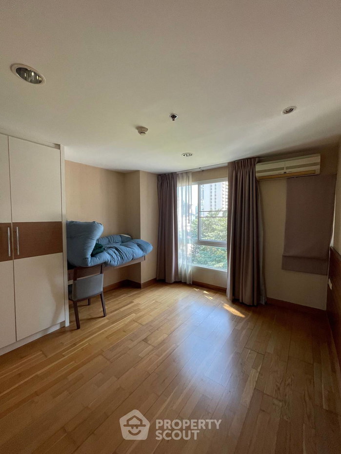 รูป คอนโด 2 ห้องนอน 78 ตร.ม. ที่ Serene Place Sukhumvit 24 ใกล้ BTS พร้อมพงษ์ 400 ม. (ID 1724267) - รูปที่ 4/11