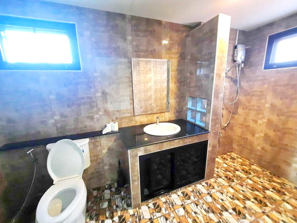 picture HK0094, Home Office for rent 5 Br, Ratchada-Sutthisan. - 13/20