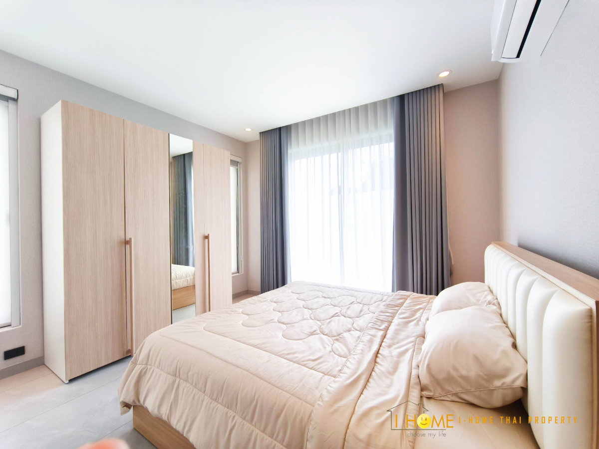 picture ✦︎ Two-storey pool villa for rent with 4 bedrooms,5 toilets and 1 kitchen.  - 11/24