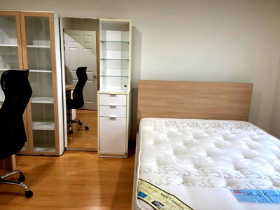 คอนโดให้เช่า : 🏙️✨ FOR RENT: Life @ Ratchada–Sutthisan — HIGH-FLOOR MODERN LIVING NEAR MRT SUTTHISAN!  💰 Rental Price: 14,000 THB/month 