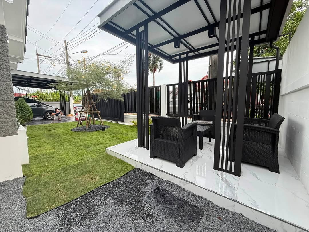 รูป ขายบ้านเดี่ยวชั้นเดียว พัทยา หนองปรือ 3 ห้องนอน รีโนเวทใหม่ 60 ตร.ว. ใกล้ถนนเลียบทางรถไฟ และมอเตอร์เวย์ - รูปที่ 2/14