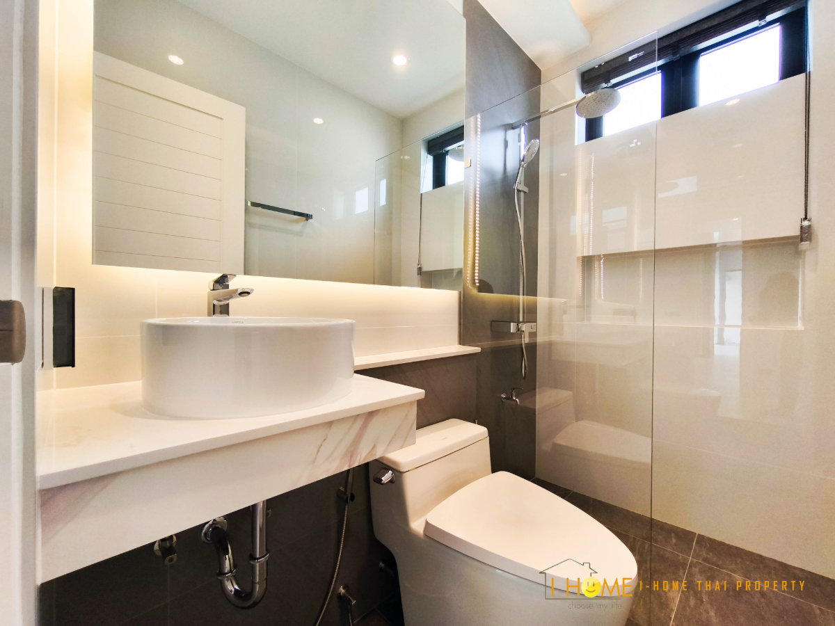 picture ✦︎ Two-storey pool villa for rent with 4 bedrooms,5 toilets and 1 kitchen.  - 12/24