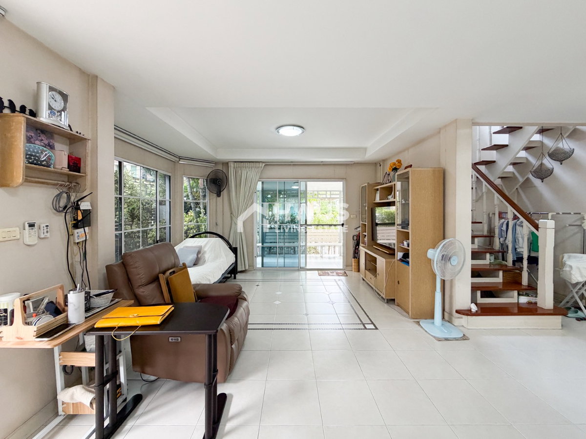 picture Muntana Thawi Watthana / 3 Bedrooms #HPHU104 - 9/36