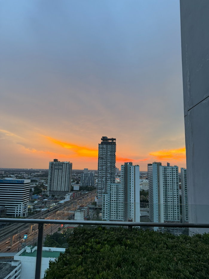 picture Condo for Rent The Hotel Serviced Condo Size 50 sq.m. 21st floor - 11/11