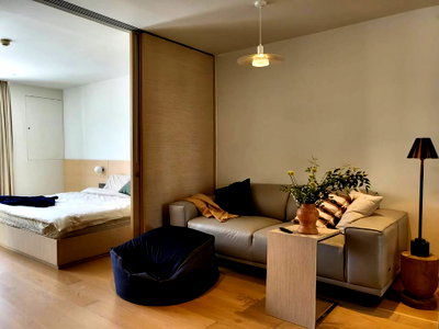 Condos for rent : Low Rise Big Room 🏙️(For Rent) LIV@49 💵27,000 THB (1 Bed, 40 Sqm)