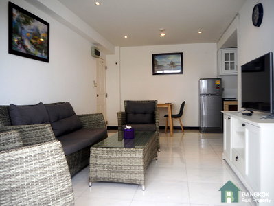 Condos for rent : Sammakorn Condominium | Modern Spacious 2 Bed 1 Bath 