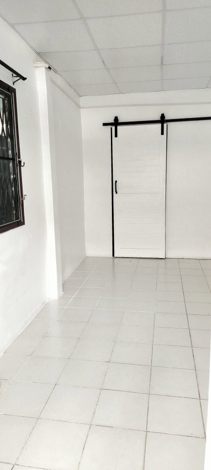 รูป บ้านเดี่ยวให้เช่า มีออฟฟิศส่วนตัว ใกล้สนามบินดอนเมือง, ใกล้ม.รังสิต, เซียร์รังสิต, ฟิวเจอร์รังสิต, ม.กรุงเทพ - รูปที่ 18/22